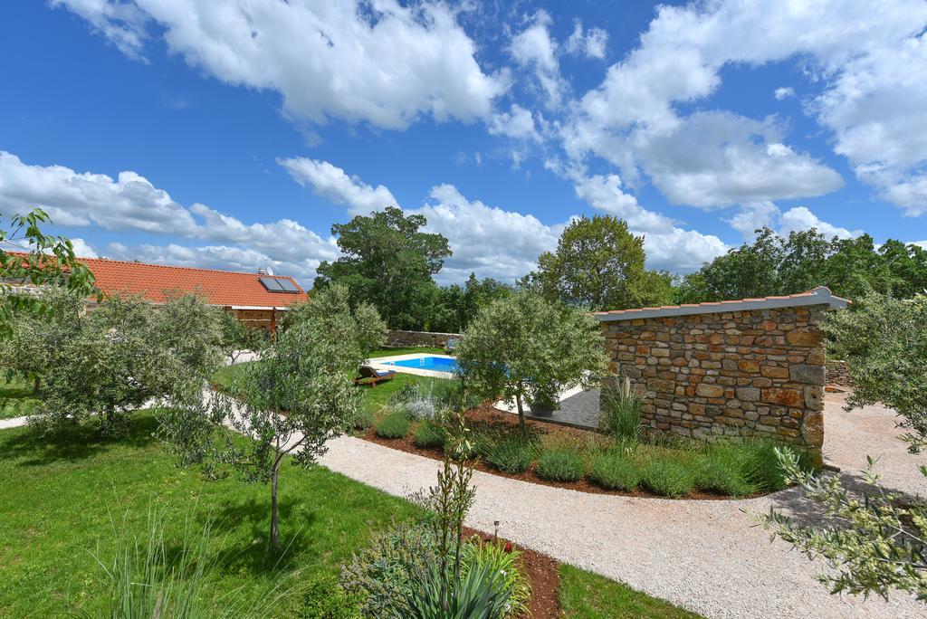 فيلا Rural House Kod Slapa Bogatić المظهر الخارجي الصورة