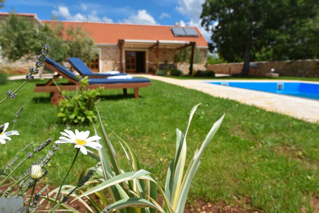 فيلا Rural House Kod Slapa Bogatić المظهر الخارجي الصورة