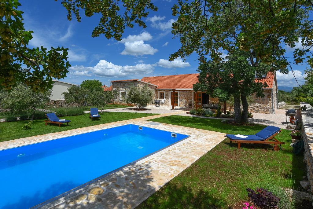 فيلا Rural House Kod Slapa Bogatić المظهر الخارجي الصورة