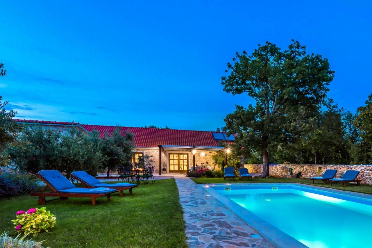 فيلا Rural House Kod Slapa Bogatić المظهر الخارجي الصورة